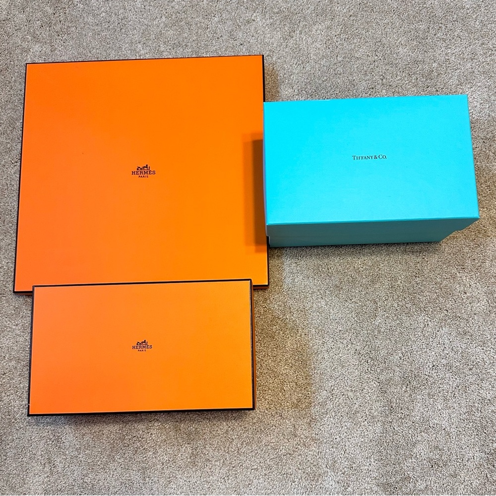 Bundle of 3 different size boxes, Hermes and Tiffany and Co.